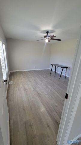 17901 Seven Mile Post Road, Athens, AL 35611