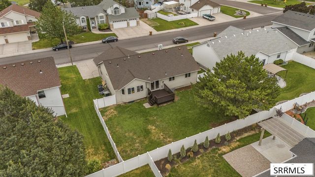 5037 Constitution Avenue, Chubbuck, ID 83202