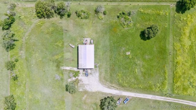 611 S Ash Street, Nowata, OK 74048