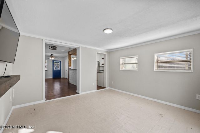 1818 10TH Street N, Jacksonville Beach, FL 32250