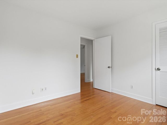 3130 Rea Road, Charlotte, NC 28226