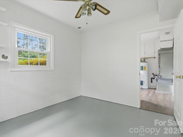 3130 Rea Road, Charlotte, NC 28226