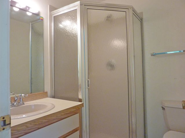 47 Dogwood Dr Apt 107, Nashua, NH 03062