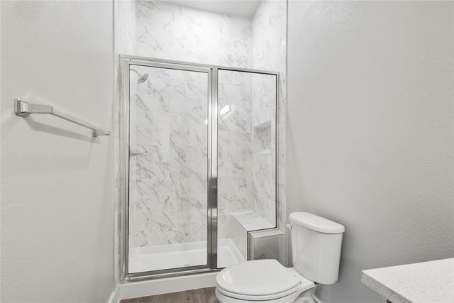 401 S 4th Street, Bonham, TX 75418