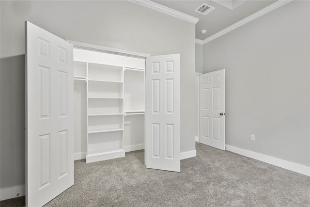 401 S 4th Street, Bonham, TX 75418