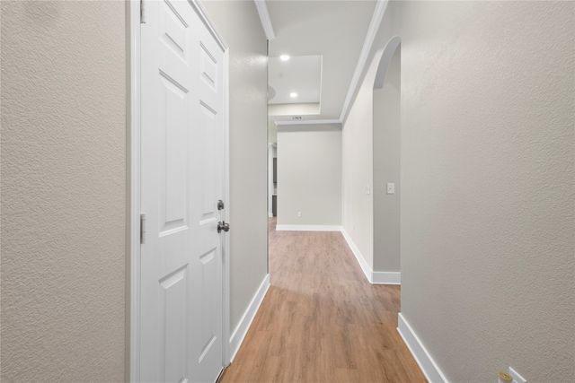 401 S 4th Street, Bonham, TX 75418