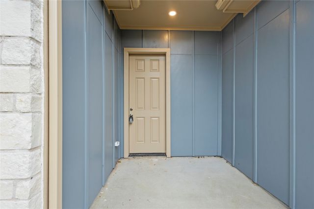 401 S 4th Street, Bonham, TX 75418