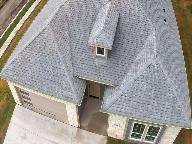 401 S 4th Street, Bonham, TX 75418