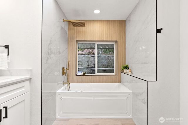 2500 370th Street #183, Federal Way, WA 98023