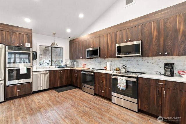 2500 370th Street #183, Federal Way, WA 98023