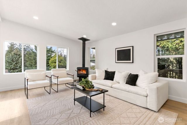 2500 370th Street #183, Federal Way, WA 98023