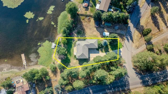6612 W Salishan WAY, Spirit Lake, ID 83869
