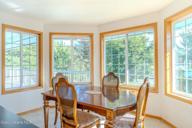 6612 W Salishan WAY, Spirit Lake, ID 83869
