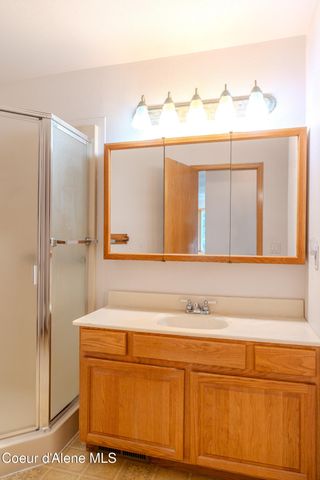 6612 W Salishan WAY, Spirit Lake, ID 83869