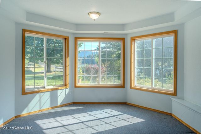 6612 W Salishan WAY, Spirit Lake, ID 83869