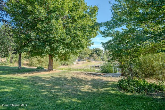 6612 W Salishan WAY, Spirit Lake, ID 83869