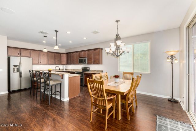 154 W HACKBERRY Avenue, Queen Creek, AZ 85140