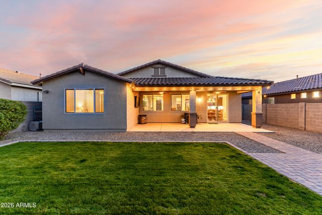 154 W HACKBERRY Avenue, Queen Creek, AZ 85140