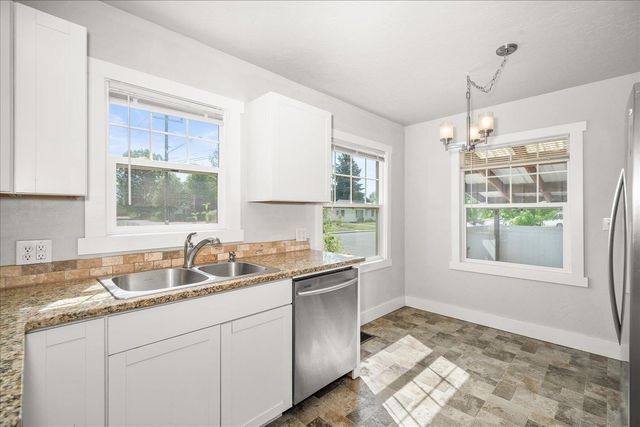 4903 N Cannon St, Spokane, WA 99205