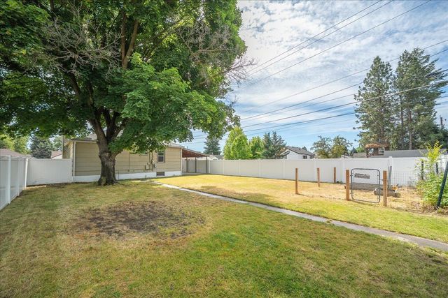 4903 N Cannon St, Spokane, WA 99205