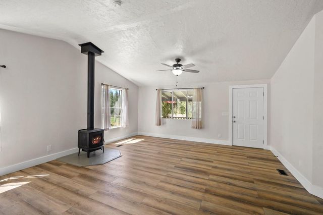 1159 Borrego Dr, Mokelumne Hill, CA 95245