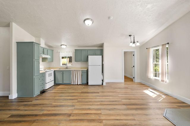 1159 Borrego Dr, Mokelumne Hill, CA 95245