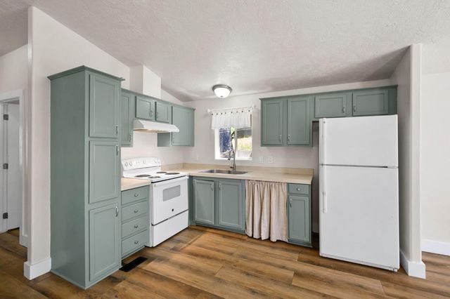 1159 Borrego Dr, Mokelumne Hill, CA 95245