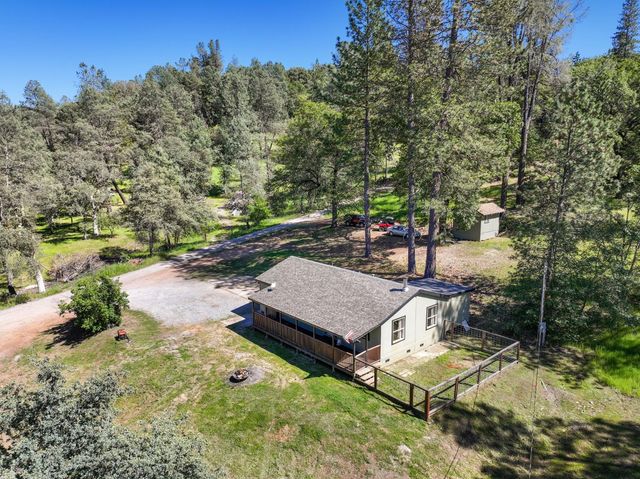 1159 Borrego Dr, Mokelumne Hill, CA 95245