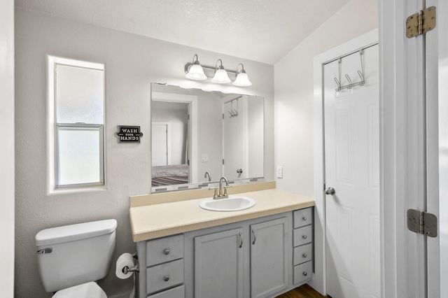 1159 Borrego Dr, Mokelumne Hill, CA 95245