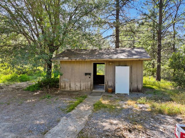 1159 Borrego Dr, Mokelumne Hill, CA 95245