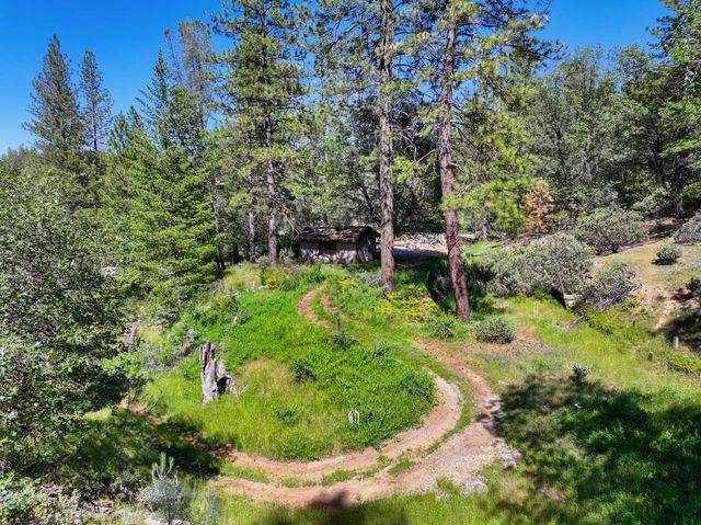1159 Borrego Dr, Mokelumne Hill, CA 95245