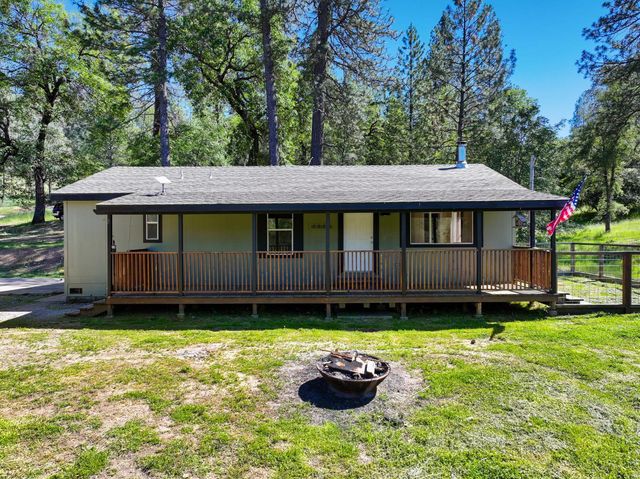 1159 Borrego Dr, Mokelumne Hill, CA 95245