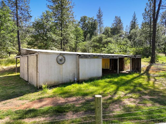 1159 Borrego Dr, Mokelumne Hill, CA 95245