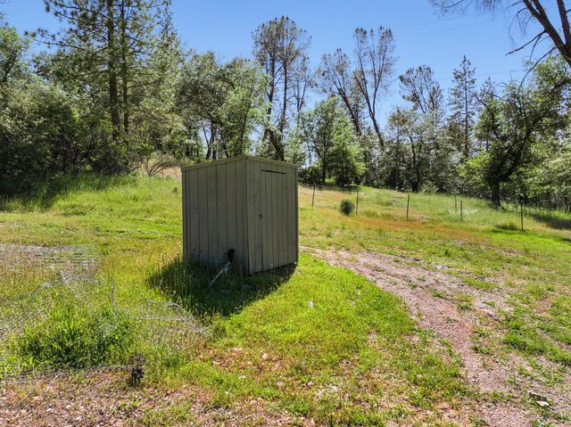 1159 Borrego Dr, Mokelumne Hill, CA 95245