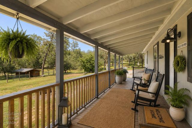 1159 Borrego Dr, Mokelumne Hill, CA 95245