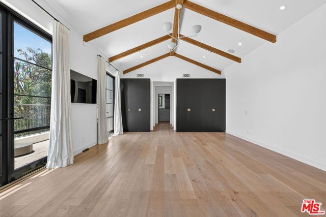 729 N Bedford Drive, Beverly Hills, CA 90210