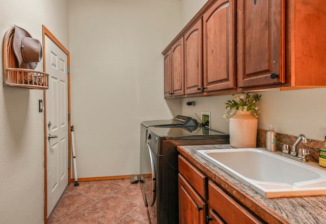 155 Via Sedillo, Tijeras, NM 87059