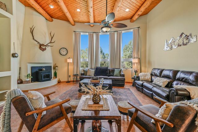 155 Via Sedillo, Tijeras, NM 87059