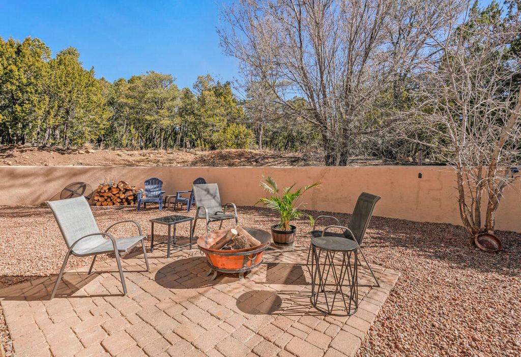 Image 31 of property listing at 155 Via Sedillo, Tijeras, NM 87059