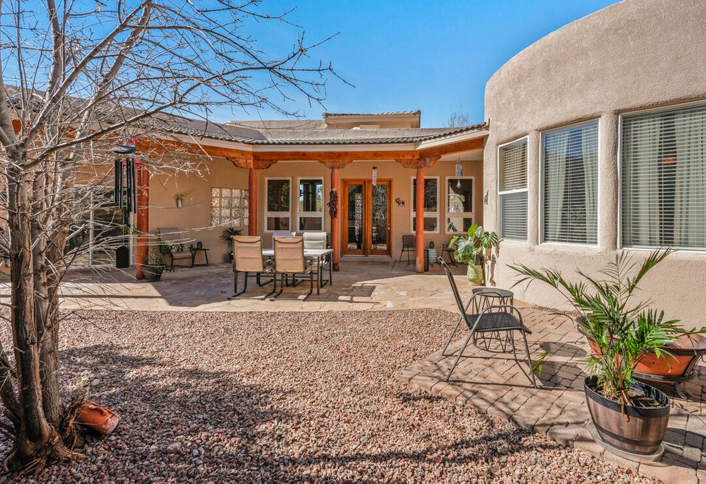 Image 34 of property listing at 155 Via Sedillo, Tijeras, NM 87059