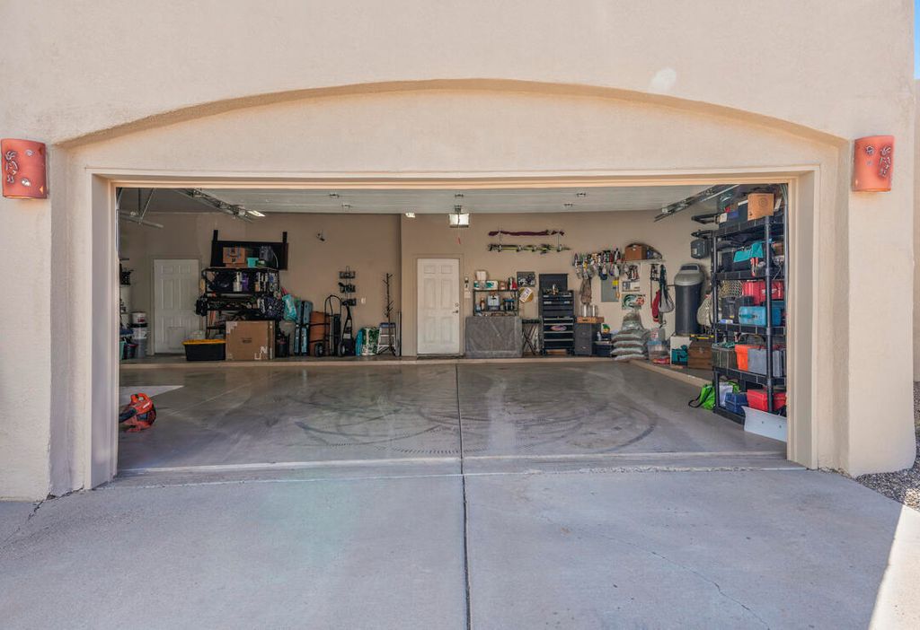 Image 37 of property listing at 155 Via Sedillo, Tijeras, NM 87059