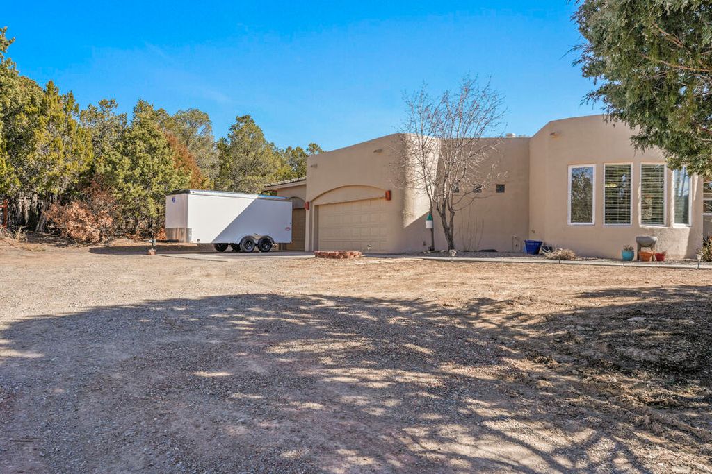 Image 39 of property listing at 155 Via Sedillo, Tijeras, NM 87059
