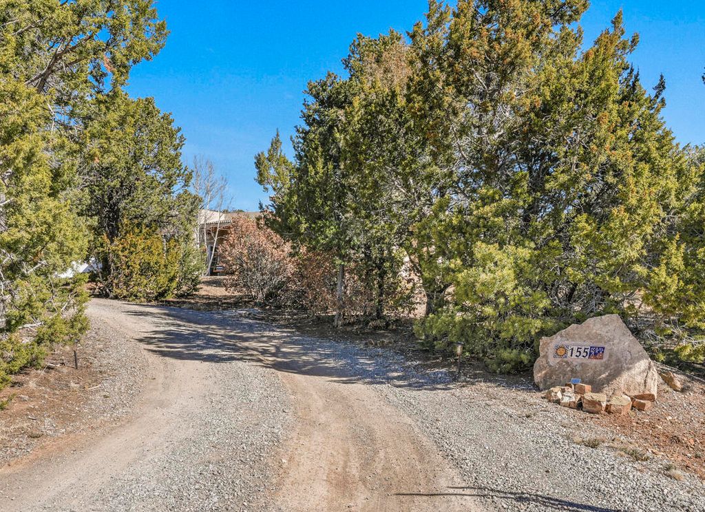 Image 40 of property listing at 155 Via Sedillo, Tijeras, NM 87059