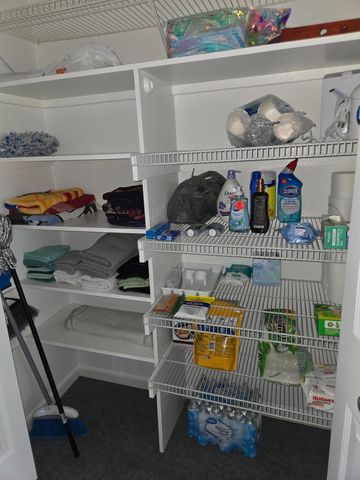 174 Windsor H, West Palm Beach, FL 33417