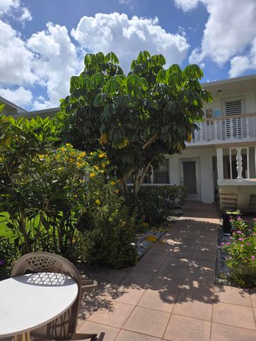 174 Windsor H, West Palm Beach, FL 33417