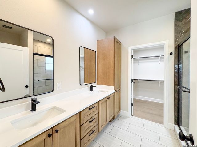 615 Virginia Blvd, San Antonio, TX 78203