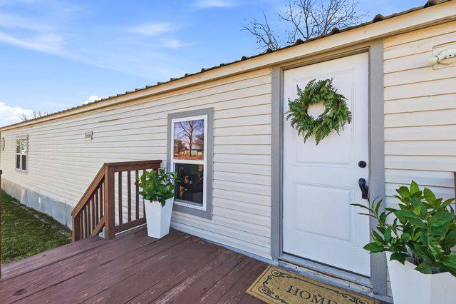 231 Seminole Trail, Weatherford, TX 76087