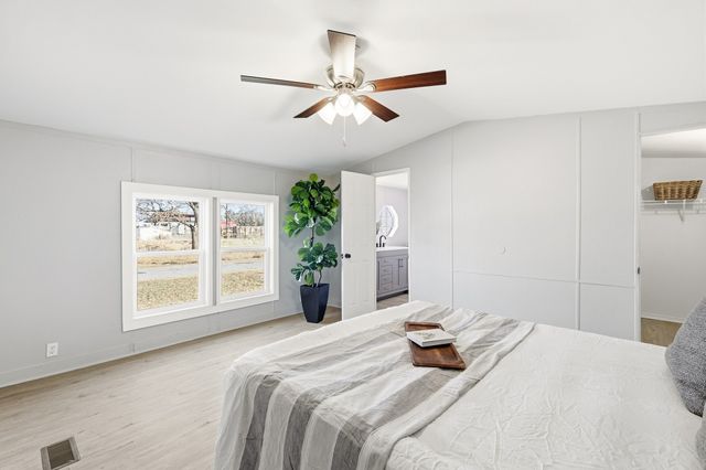 231 Seminole Trail, Weatherford, TX 76087