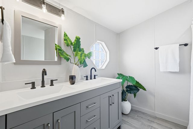 231 Seminole Trail, Weatherford, TX 76087