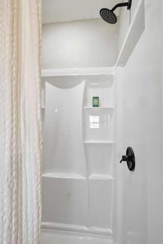 231 Seminole Trail, Weatherford, TX 76087